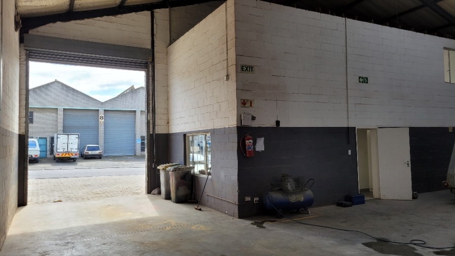 To Let commercial Property for Rent in Okavango Park Western Cape